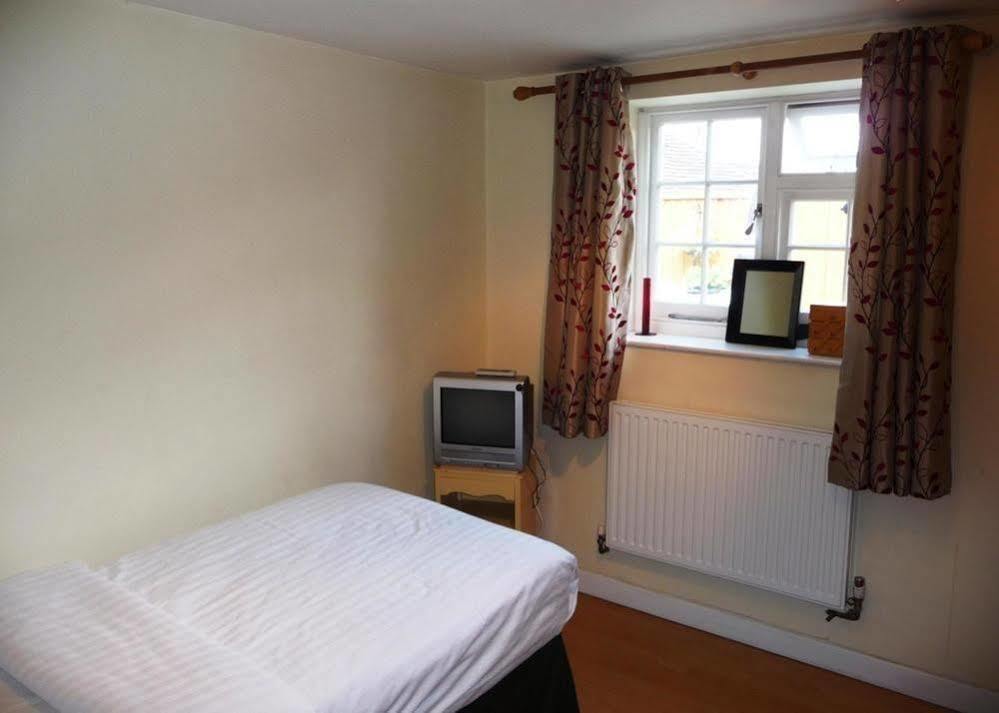 The George Inn Lower Brailes Esterno foto
